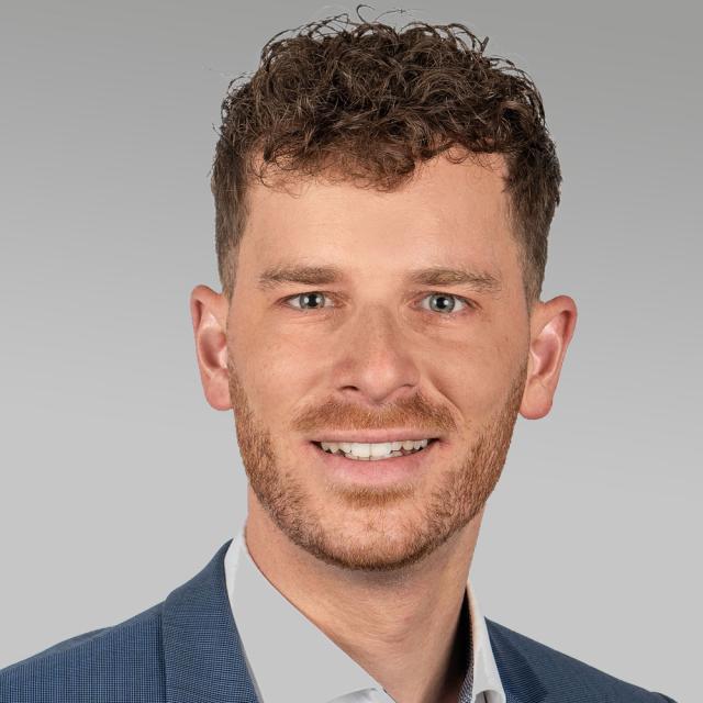 Image of Referent https://aussteller.finanzmesse.ch/media/messe/6/ref2-430.jpg