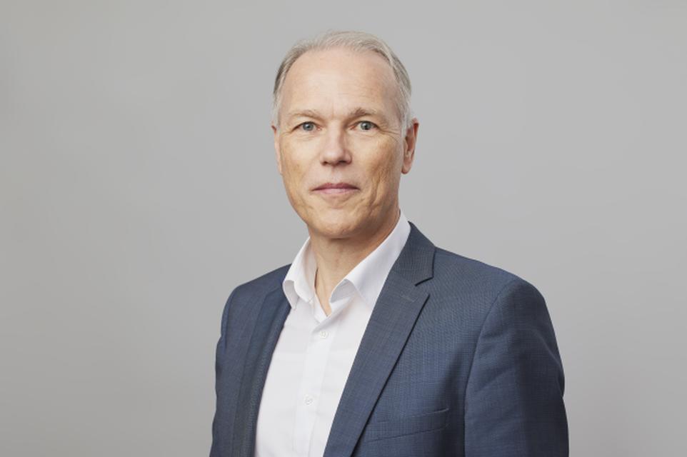 Image of Referent https://aussteller.finanzmesse.ch/media/messe/6/ref2-498.jpg