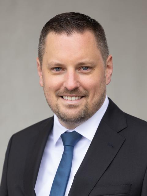 Image of Referent https://aussteller.finanzmesse.ch/media/messe/6/ref2-466.jpg