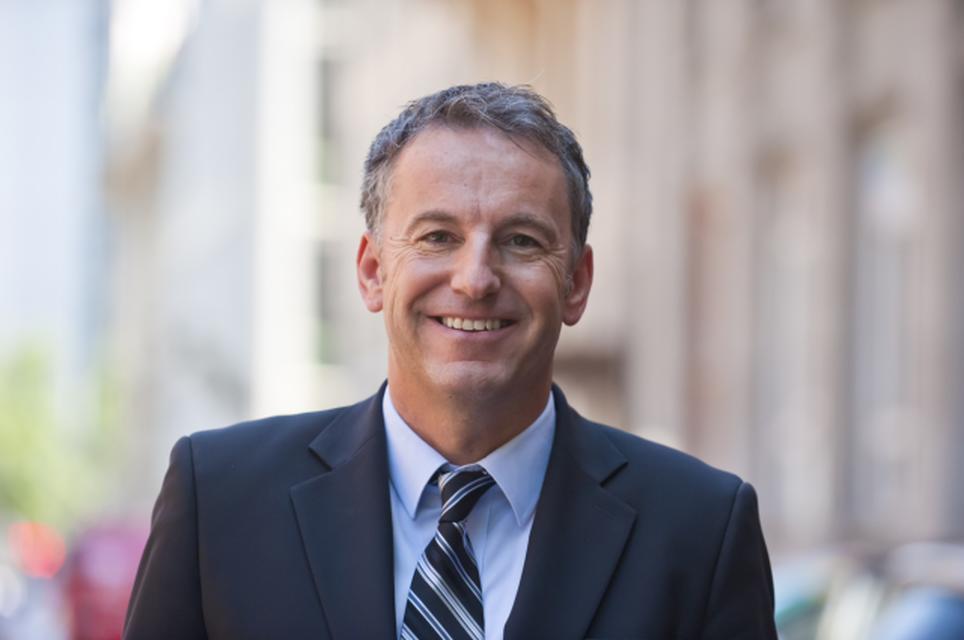 Image of Referent https://aussteller.finanzmesse.ch/media/messe/6/ref1-465.jpg